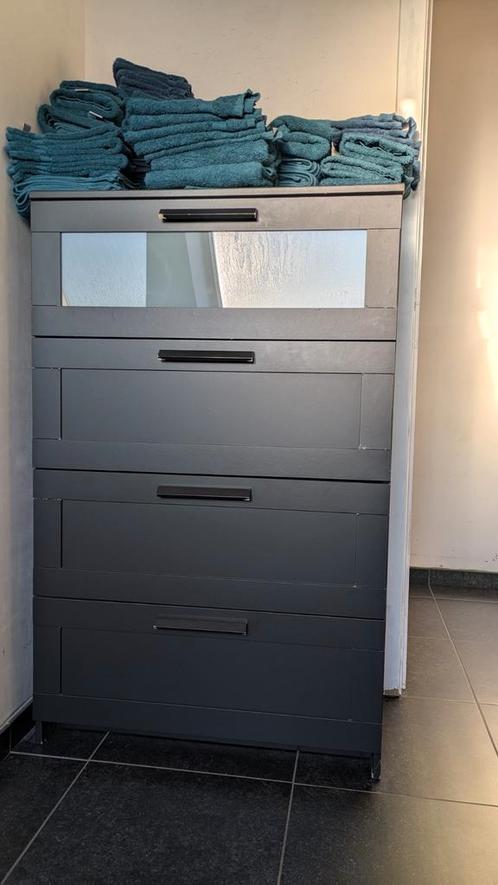 Gratis af te halen! 2 stuks badkamer ladekasten, Huis en Inrichting, Kasten | Ladekasten, Gebruikt, Ophalen