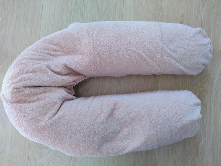 Coussin d'allaitement Formfix rose, convertible en pouf, Kinderen en Baby's, Babyvoeding en Toebehoren, Zo goed als nieuw, Voedingskussen