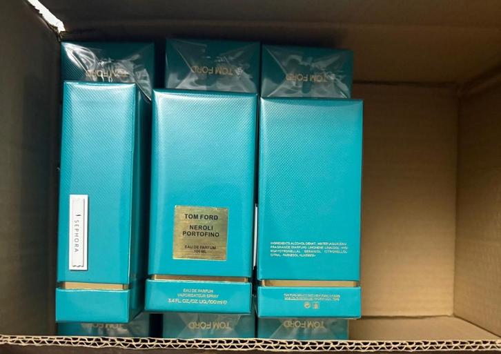 Parfum, Handtassen en Accessoires, Uiterlijk | Parfum, Nieuw, Ophalen of Verzenden