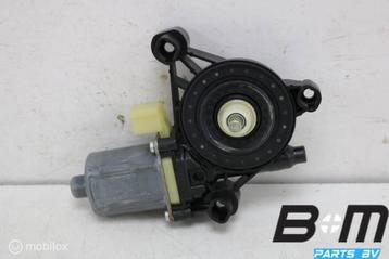 Raammotor rechtsvoor VW Golf 7 5Q0959801B beschikbaar voor biedingen