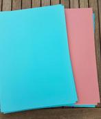 Lot 84 feuilles cartonnées colorées bleues et roses A3, Ophalen of Verzenden, Nieuw, Papier of Karton