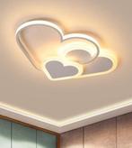 Plafonnier LED coeur 3 coeurs + télécommande lampe 50cm, Maison & Meubles, Enlèvement ou Envoi, Neuf, Verre