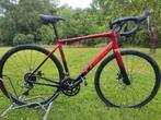 Trek Domane AL 2 fiets - 2025 maat 56, Fietsen en Brommers, Fietsen | Racefietsen, Ophalen, Zo goed als nieuw