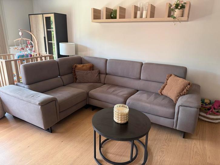 L-zetel met elektrische relax, Huis en Inrichting, Zetels | Complete zithoeken, Ophalen