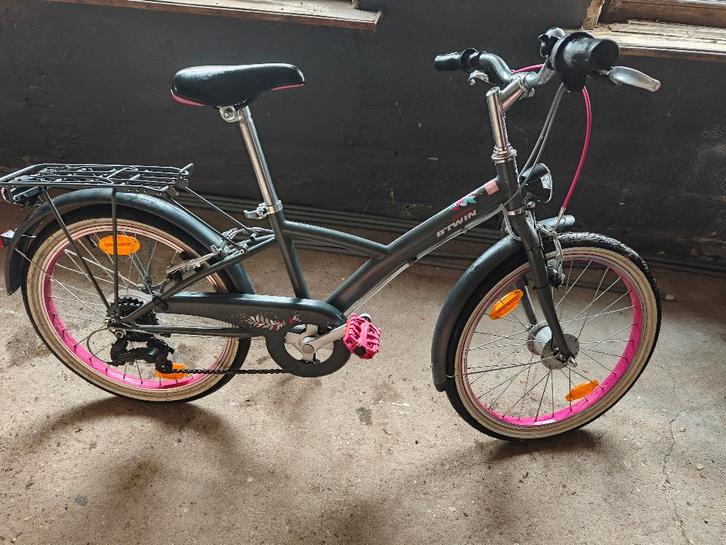BTWIN Meisjesfiets 20 inch, nieuwstaat!, Fietsen en Brommers, Fietsen | Meisjes, Zo goed als nieuw, 20 inch, Versnellingen, Ophalen