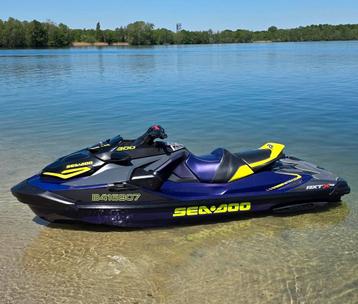 Prachtige RXT300 RS 330pk 3zit + Seadoo trailer + muziek,.. beschikbaar voor biedingen