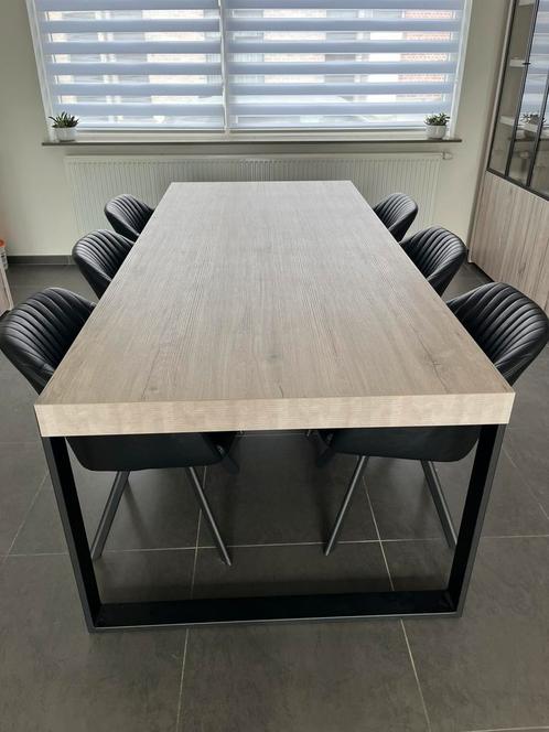 Complete eetkamerset, Huis en Inrichting, Tafels | Eettafels, Zo goed als nieuw, Ophalen