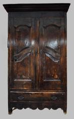 Armoire ancienne du XVIIIe siècle, Enlèvement ou Envoi