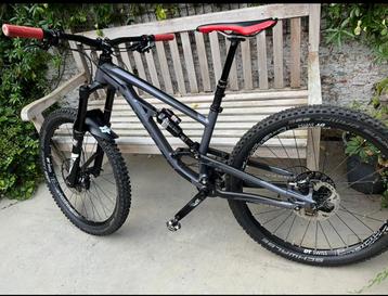 Enduro Mountainbike TE HUUR beschikbaar voor biedingen
