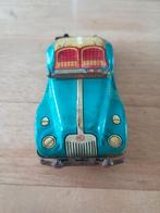 oude speelgoedauto MG cabrio, Ophalen