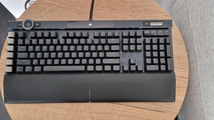 Corsair toetsenbord qwerty, Computers en Software, Toetsenborden, Gebruikt, Qwerty, Ergonomisch, Ophalen