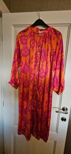 Zomerkleedje, Scarlet Roos, taille 1, oranje en fuchsia, Zo goed als nieuw, Onder de knie, Ophalen, Maat 38/40 (M)