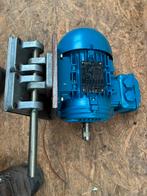 Elektrische motor 380 v, Doe-het-zelf en Bouw, Motoren, Ophalen, Nieuw