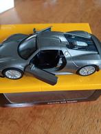 Verzameling speelgoed, Ophalen