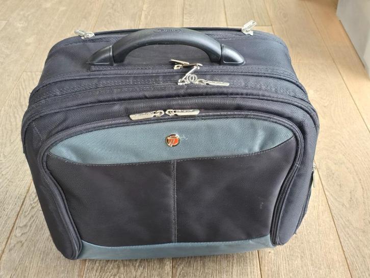 Targus laptop trolley, Computers en Software, Laptoptassen, Zo goed als nieuw, Trolleytas, 16 inch, Ophalen