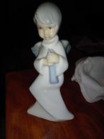Figurine en porcelaine Lladro, Antiquités & Art, Antiquités | Porcelaine, Enlèvement ou Envoi