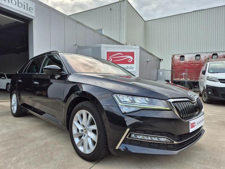 Skoda Superb 1.4 TSI  IV  272 PK !!  /  PHEV  HYBRID  /  DSG, Auto's, Skoda, Bedrijf, Te koop, Superb, ABS, Achteruitrijcamera