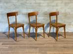 Oude cafe stoelen, boerenstoelen en schoolstoelen, Bois, Landelijk, Cinq, Six Chaises ou plus, Utilisé