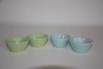 4 blauw groene stenen potjes cake vorm, Ophalen of Verzenden, Gebruikt, Effen, Schaal of Schalen