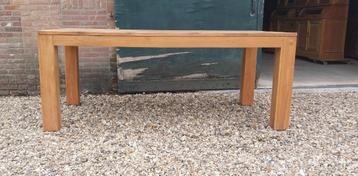 Showroommodel Teak Eetafel 200 cm beschikbaar voor biedingen