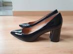 Zwarte schoenen met lakhak maat 40, Ophalen, Pumps, Zwart, Zo goed als nieuw