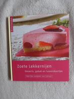 Zoete lekkernijen -boek van Colruyt, Comme neuf, Gâteau, Tarte, Pâtisserie et Desserts, Europe, Enlèvement ou Envoi