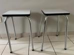 Twee vintage Formica aluminium krukken, Ophalen, Gebruikt, IJzer