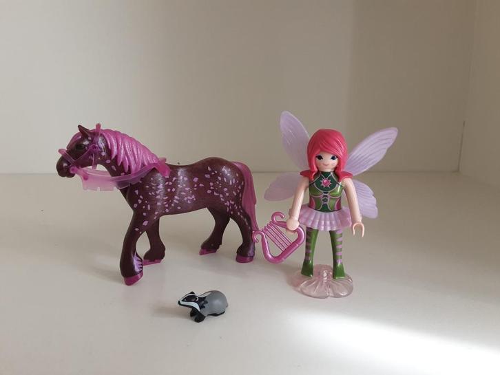 PLaymobil fee Surya met paard - compleet, Kinderen en Baby's, Speelgoed | Playmobil, Zo goed als nieuw, Complete set, Ophalen of Verzenden