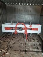 Bandhooier, Zakelijke goederen, Ophalen