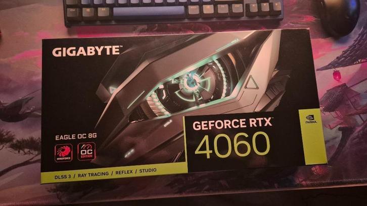 Gigabyte GeForce RTX 4060 EAGLE OC 8 G, Computers en Software, Videokaarten, Zo goed als nieuw, Nvidia, GDDR6, HDMI, DisplayPort