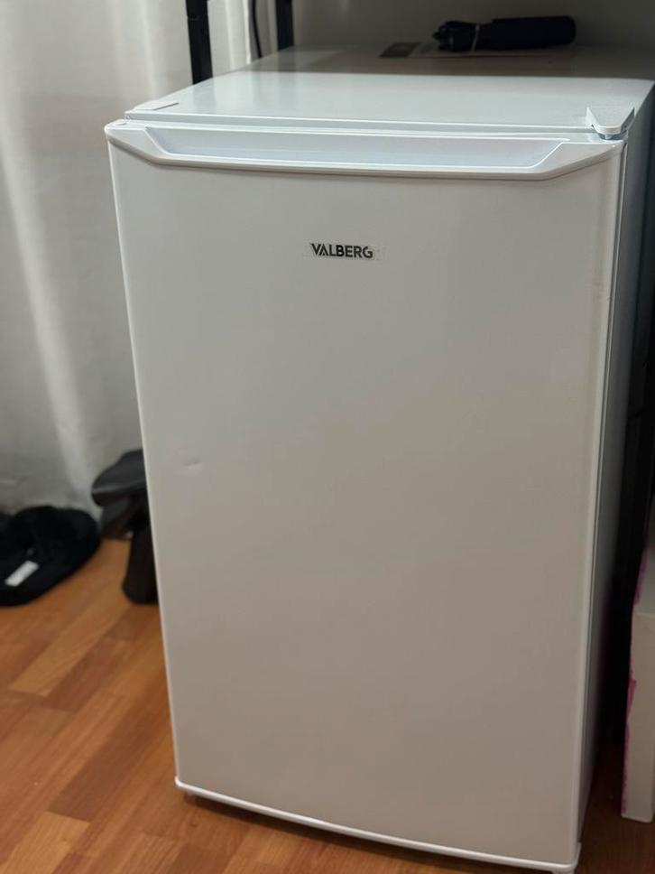 Frigo Valberg, Elektronische apparatuur, Vriezers en Diepvrieskisten, Zo goed als nieuw, Vrieskast, Ophalen