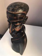 Statuette africaine en bois (33 cm)