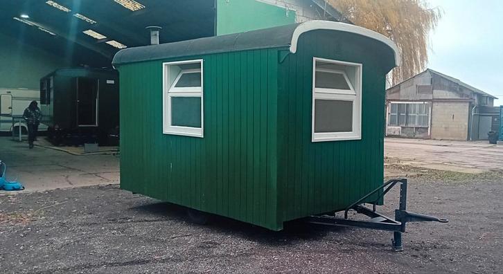 Pipowagen werfkeet werfwagen schaftkeet schaftwagen te koop, Doe-het-zelf en Bouw, Overige Doe-Het-Zelf en Bouw, Ophalen