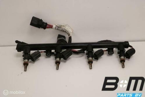 Brandstofrail + verstuivers VW Tiguan 5NA 06K133681C, Auto-onderdelen, Motor en Toebehoren, Gebruikt