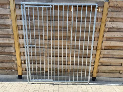 2 hekken volledig gegalvaniseerd, Tuin en Terras, Tuinhekken en Hekwerk, Zo goed als nieuw, IJzer, Met poort, Ophalen