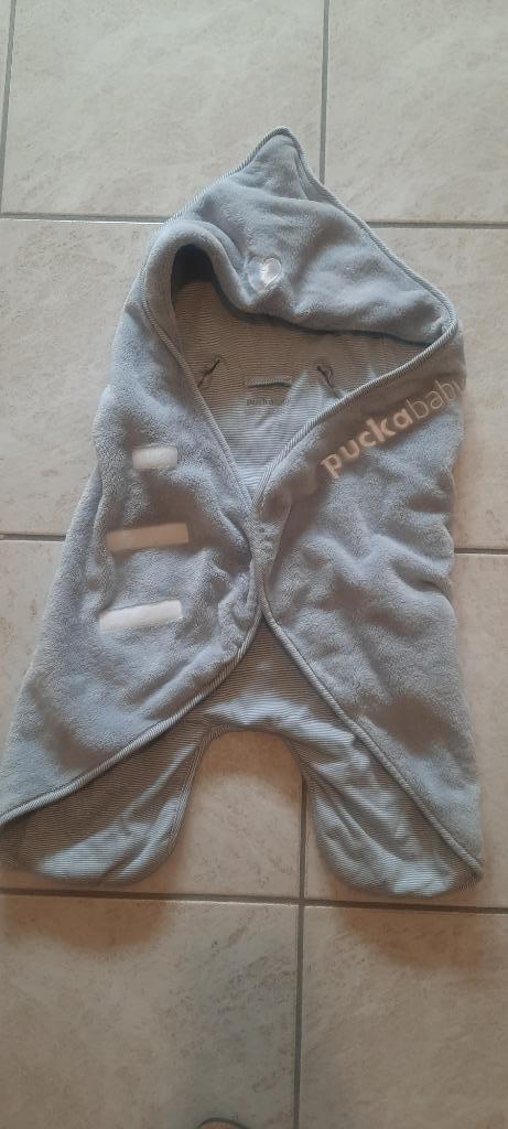 Puckababy Gogo Newborn Wikkeldeken (0-7m) - Grey Stripe, Kinderen en Baby's, Dekens, Slaapzakjes en Inbakerproducten, Zo goed als nieuw