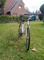 Damesfiets framemaat 45, wielmaat 28 ", 6 speed izgst., Fietsen en Brommers, Ophalen, Gebruikt