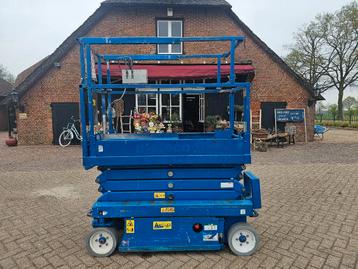 Skyjack 3219 schaarlift hoogwerker 8m 2015 goede accu's beschikbaar voor biedingen