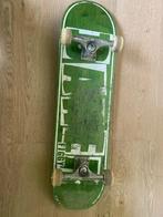 Baker skateboard limited edition trucks, Sport en Fitness, Skateboarden, Ophalen, Zo goed als nieuw, Skateboard