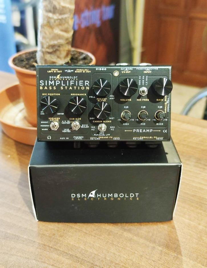 DSM Humboldt Simplifier basversterker en cabinesimulator, Muziek en Instrumenten, Versterkers | Bas en Gitaar, Zo goed als nieuw