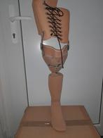 Nouvelle prothese sous genoux de jambe droite, Nieuw, Ophalen