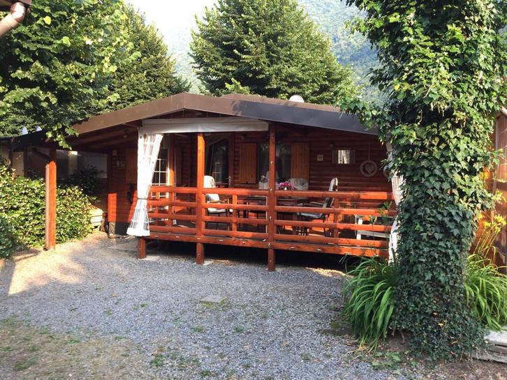 Te koop chalet op camping in Noord Italië, meer van Lugano !, Vakantie, Vakantiehuizen | Italië, Lombardije en Merengebied, Chalet, Bungalow of Caravan