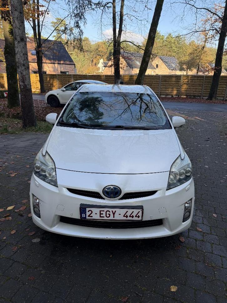 Toyota Prius Executive (full option) 1.8 | Trekhaak | HUD, Auto's, Toyota, Particulier, Prius, ABS, Achteruitrijcamera, Adaptive Cruise Control