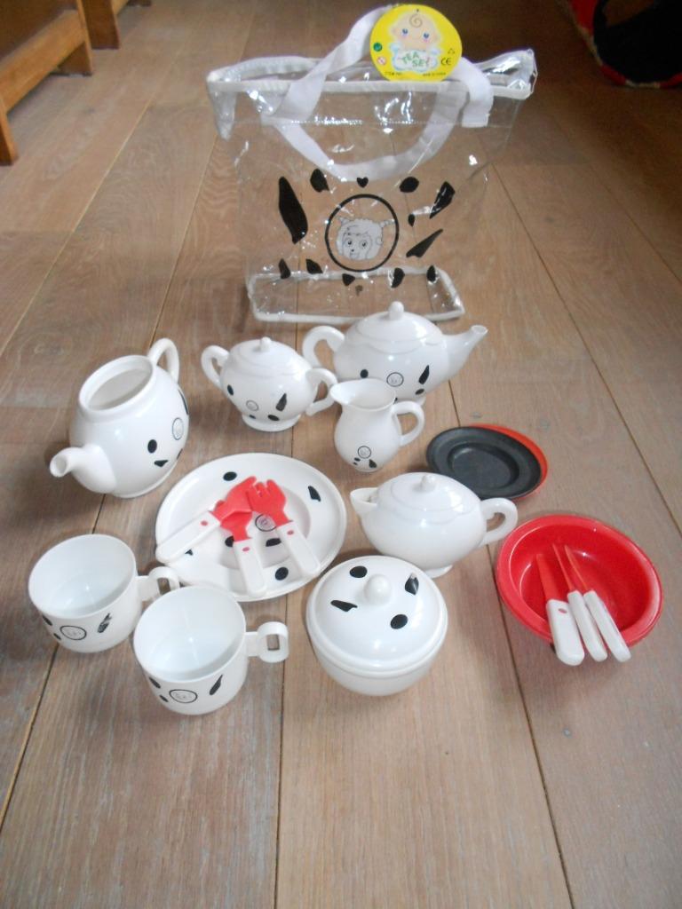 jouet service à thé et service de table, Enlèvement, Comme neuf, Plastique, Accessoires de cuisine de jeu