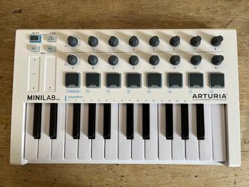 Arturia Minilab MKII keyboard