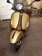 Vespa 125 cc gts, Fietsen en Brommers, Ophalen of Verzenden, Vespa
