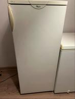 Zeer mooie en propere whirlpool frigo 1.33m hoog zr goede st, Elektronische apparatuur, Koelkasten en IJskasten, Ophalen, 120 tot 140 cm