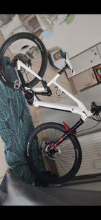 Moustache samedis 29 avec grosse batterie 120 klm d autonomi, Vélos & Vélomoteurs, Enlèvement