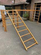 klimtoren 150 cm hoog x 100 x 100 cm eventueel met klimladde, Ophalen, Gebruikt, Materiaal