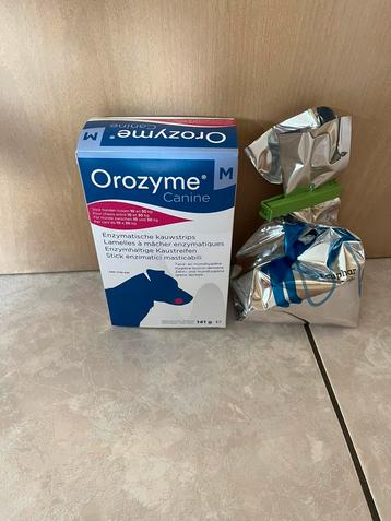 Hondensnack Orozyme ( 1 volle doos + halve doos) beschikbaar voor biedingen